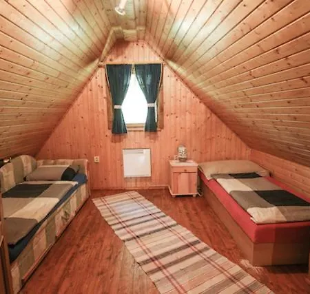 Na Samote Chalet *